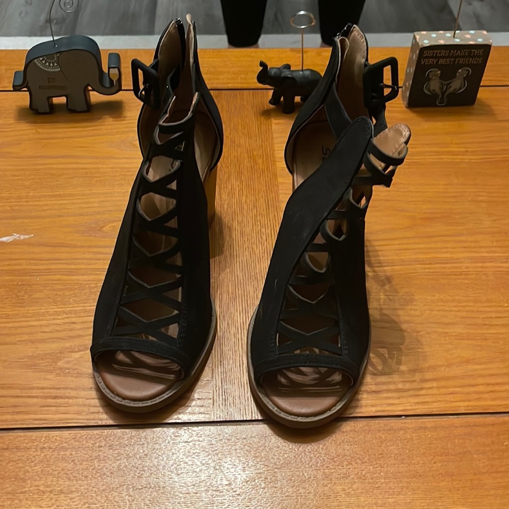 Brand new, never worn